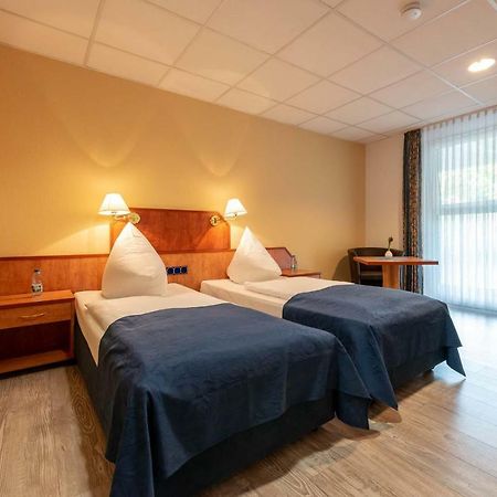 Hotel Boardinghouse Burgpark à Hürth Extérieur photo